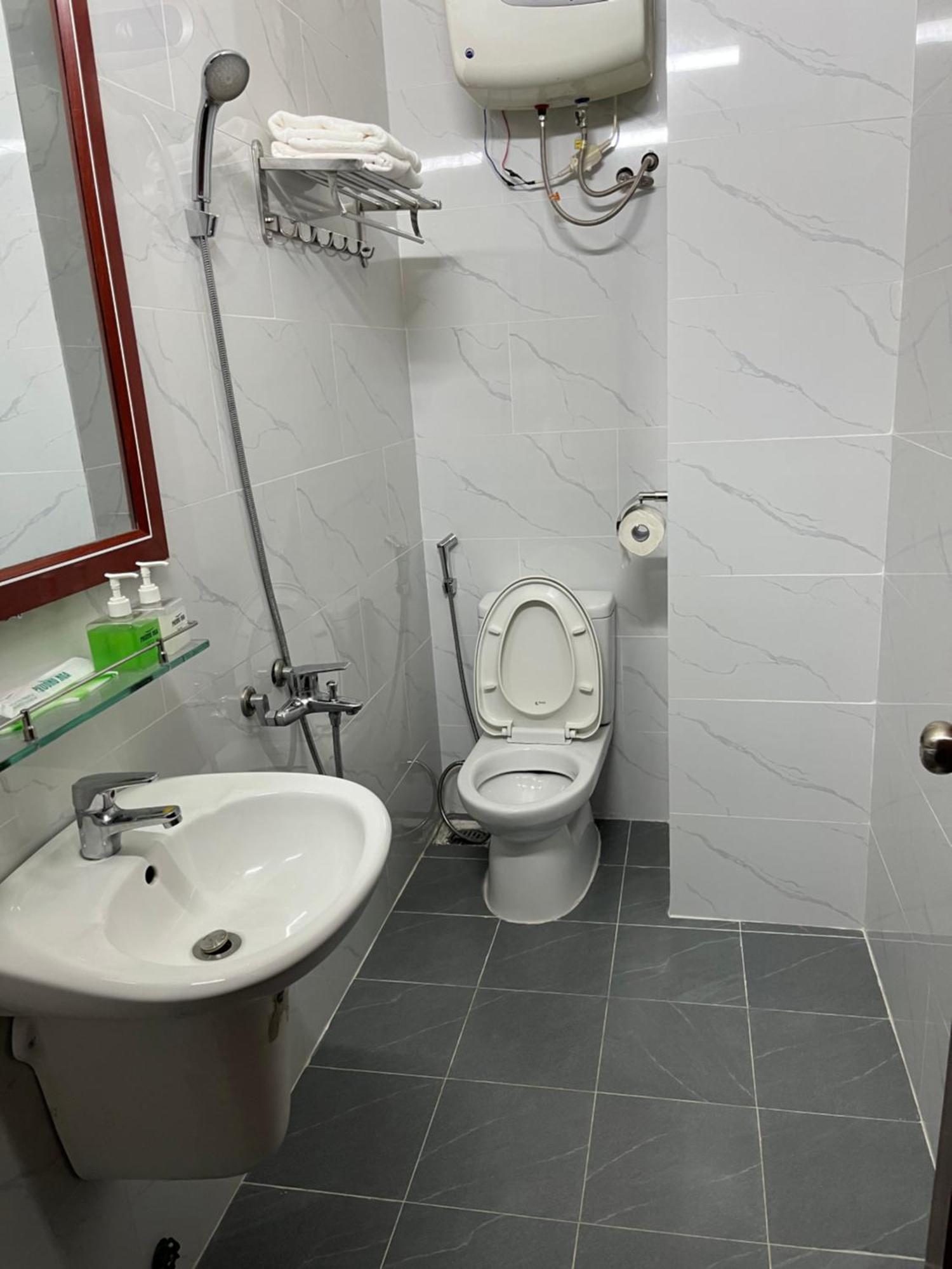 Hostel Phuong Nga Đà Lạt Exterior foto